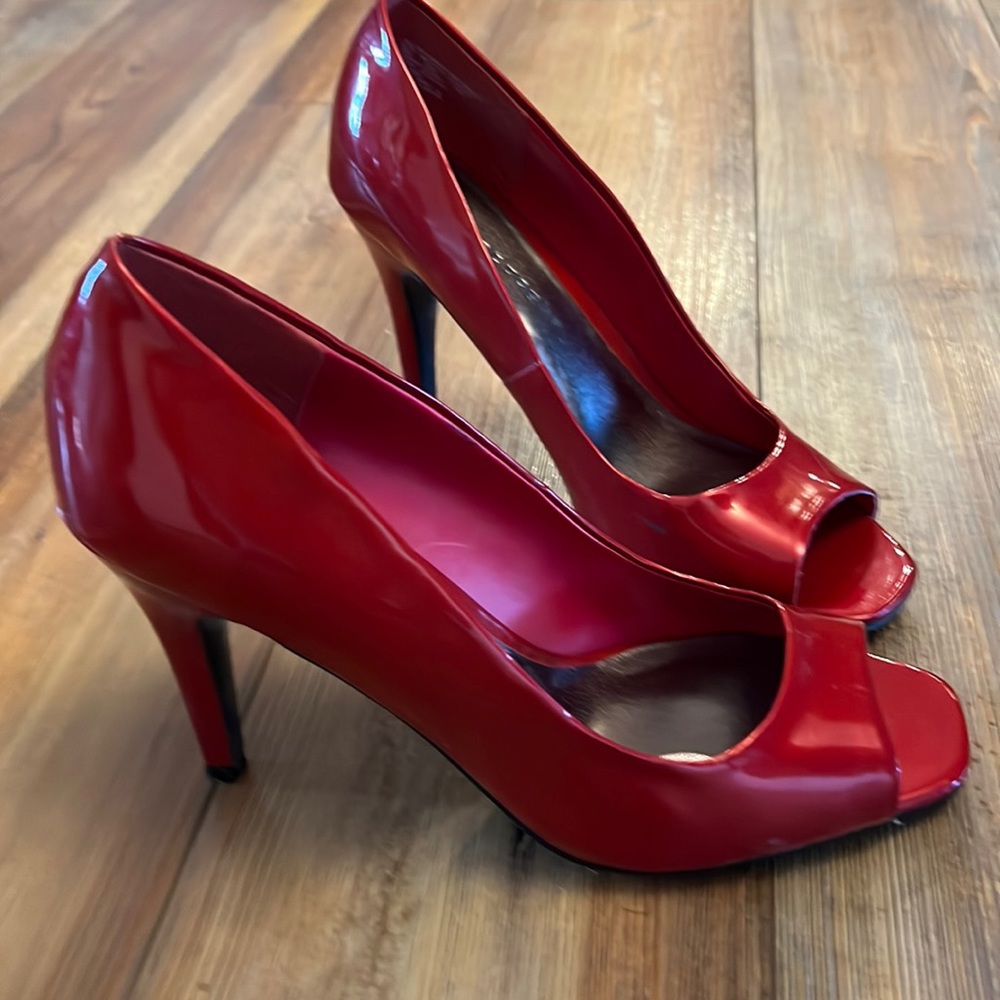 Red Apostrophe high heels